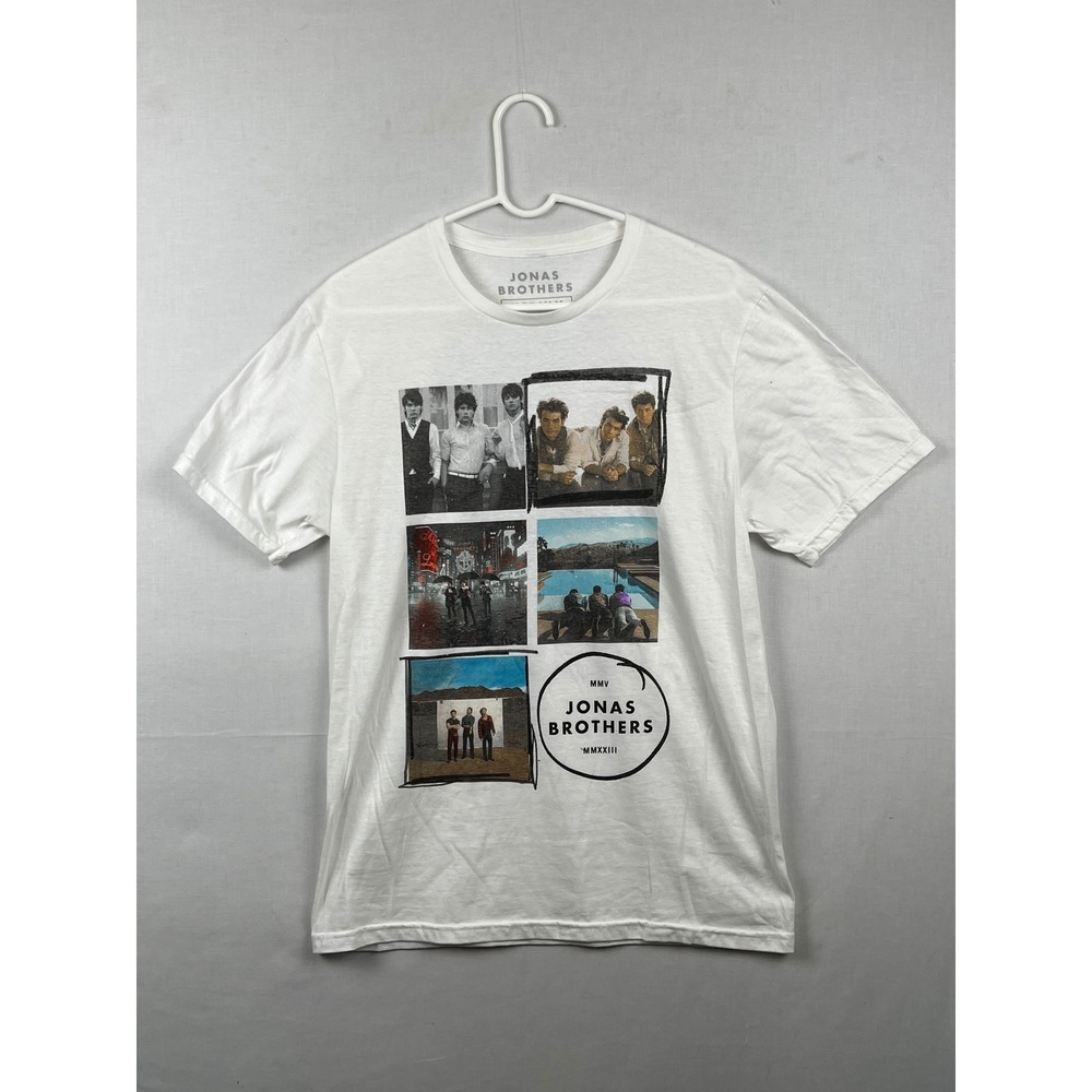 Jonas Brothers The Tour 2023 Concert T-Shirt Mens Medium White Five Albums Night